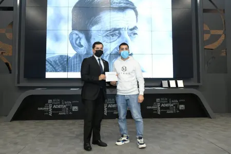 News24.az-ın əməkdaşı mükafata layiq görüldü - FOTOLAR - VİDEO