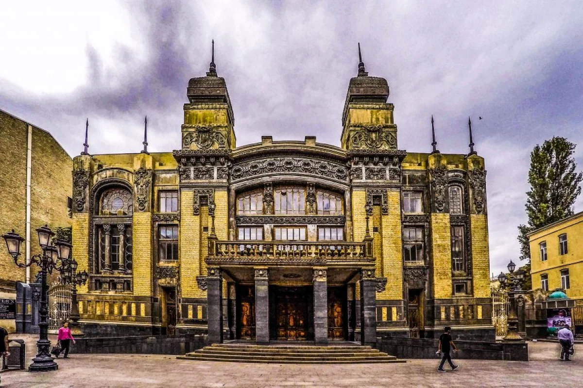 Opera və Balet Teatrının oktyabr repertuarı