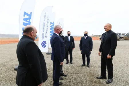 Prezident servis mərkəzinin təməlini qoydu - Fotolar