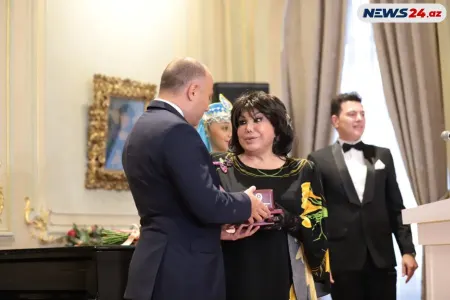 Flora Kərimovaya “Şərəf” ordeni təqdim olundu - FOTO