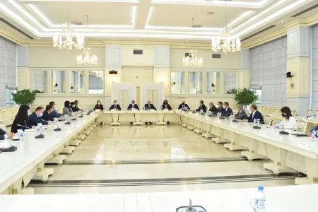 Milli Məclisdə koronavirusla bağlı - DİNLƏMƏ KEÇİRİLDİ