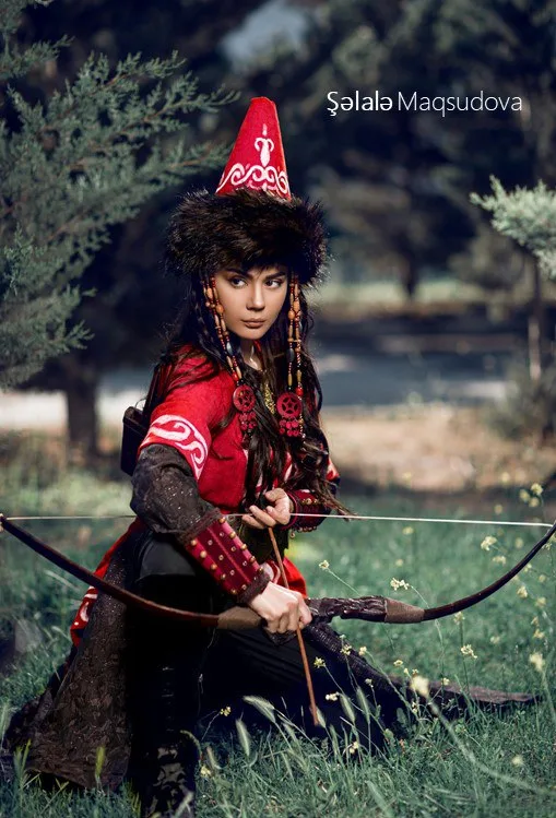 Azərbaycanlı məşhur xanımlar tarixi obrazlarda - FOTOLAR