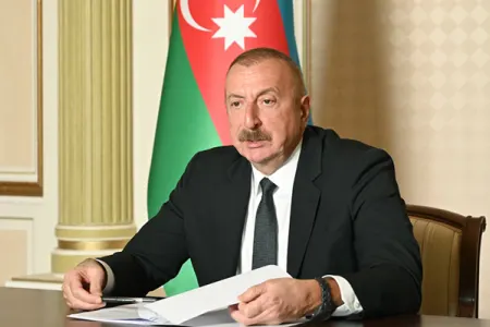 Ölkə başçısı Hadrutun baş planına iradlarını bildirib - Video
