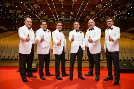 Prezident "Bakılı oğlanlar"ı - TƏLTİF ETDİ