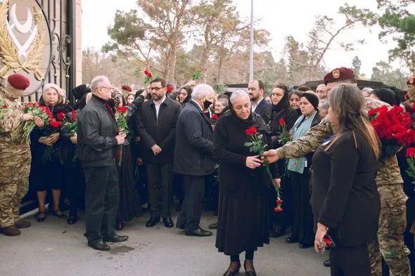 Qürurlu analar, qəhrəman oğullar, təsəlli balalar... - FOTO/VİDEO