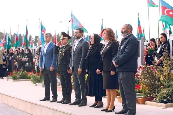 Qürurlu analar, qəhrəman oğullar, təsəlli balalar... - FOTO/VİDEO