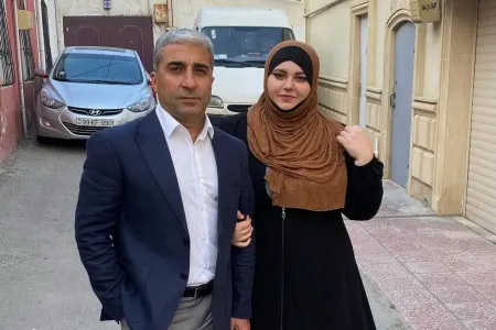 "İçi qurdlular, ağzınıza gələni yazmaqdan utanmırsınız?"- Rafael İskəndərovun qızı - QƏZƏBLƏNDİ