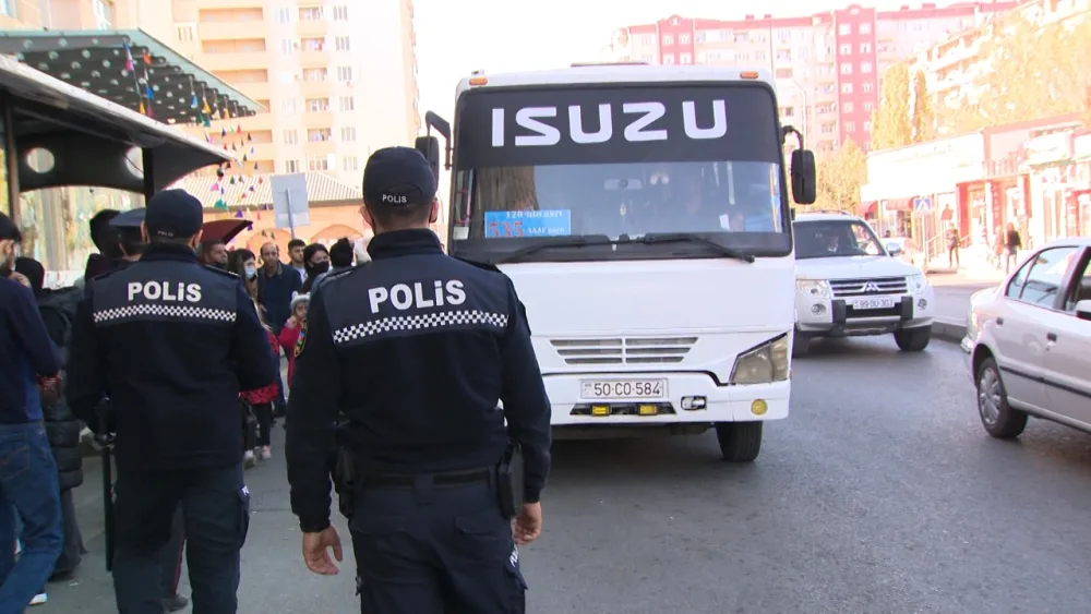 İctimai nəqliyyatda reyd - Sürücü və sərnişinlər cərimələndi- ViDEO/FOTO