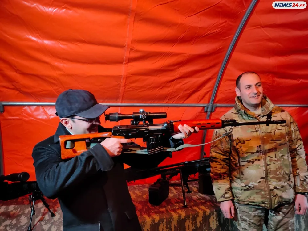 “ASAN Xidmət”in rəhbəri - SİLAHA SARILDI - Video/Foto