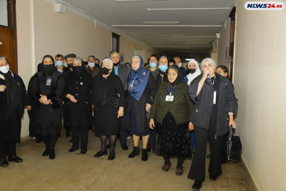 41 sinifdən ucalan şəhid adları - 317 saylı məktəbdə ANIM - VİDEO__NEWL____NEWL__