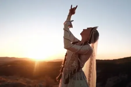 Cıdır düzündə "Sarı gəlin" rəqsi - VİDEO