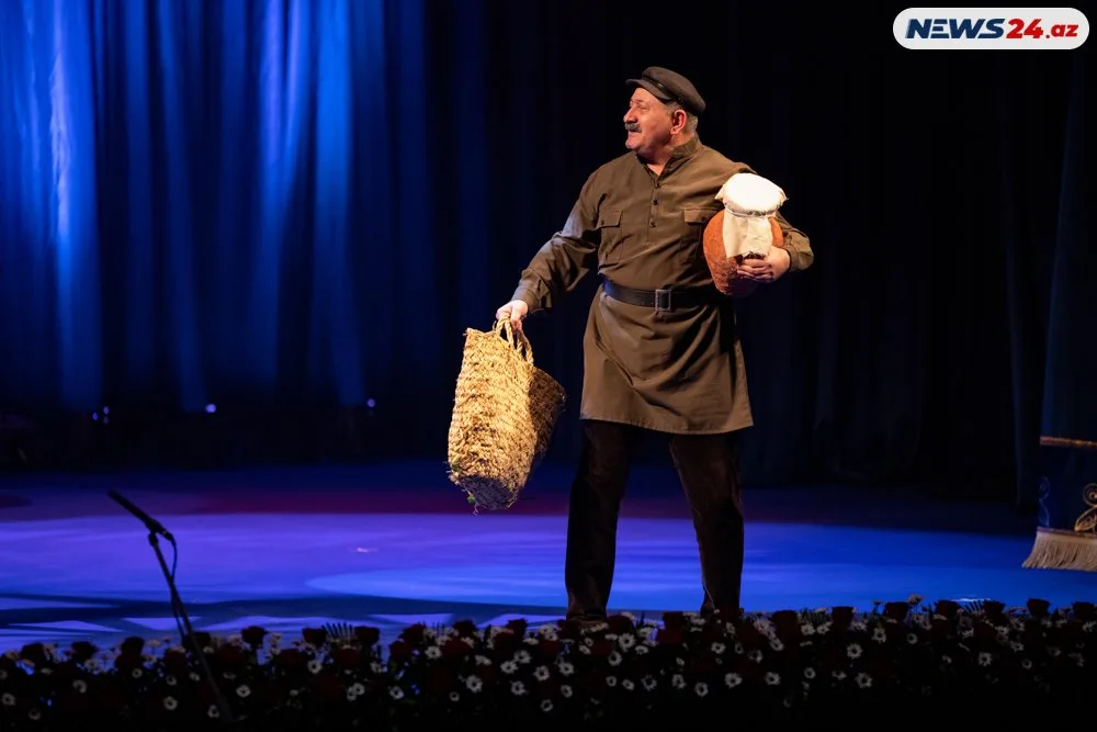 Yaşar Nurinin 70 illik yubiley tədbirində yaşananlar - FOTOLAR