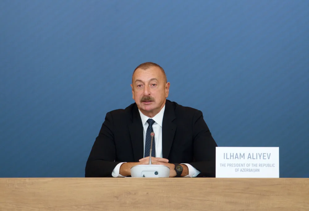 Qlobal Bakı Forumundan - FOTOLAR