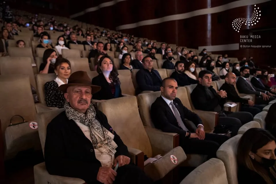 "Biz təkcə Şuşanı geri qaytarmadıq, Azərbaycanın namusunu,qeyrətini geri qaytardıq" - Hikmət Mirzəyev DANIŞIR - VİDEO