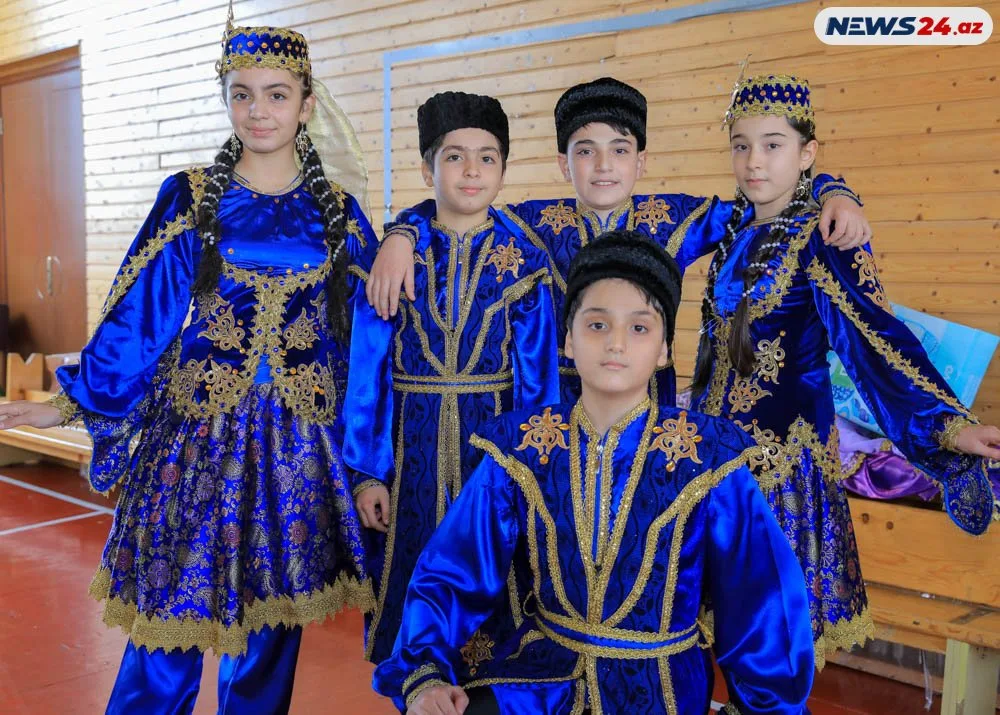“Biz 44 günə 30 illik ALIN LƏKƏMİZİ TƏMİZLƏDİK” – 160 saylı Klassik Gimnaziyada - ZƏFƏR TƏNTƏNƏSİ