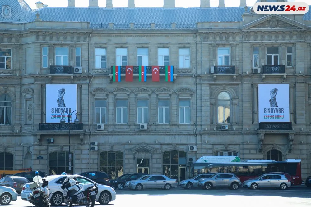 Bakı Zəfər Gününə hazırlaşır - FOTOREPORTAJ