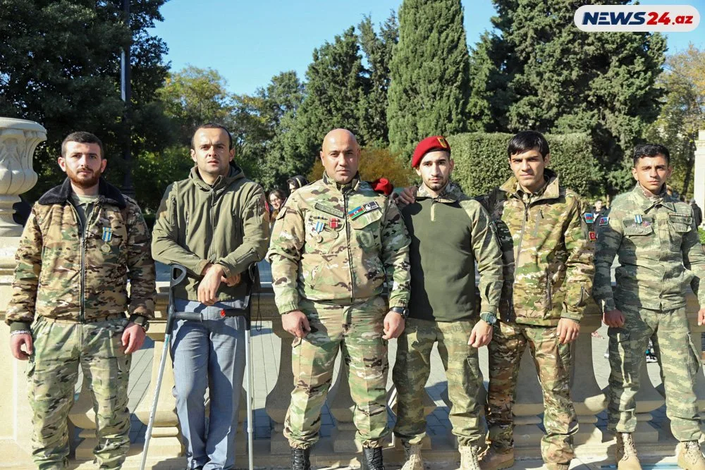 Bakı Zəfər Gününə hazırlaşır - FOTOREPORTAJ