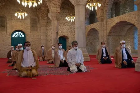 Yuxarı Gövhər Ağa məscidində “Şükür” namazı qılındı - Video