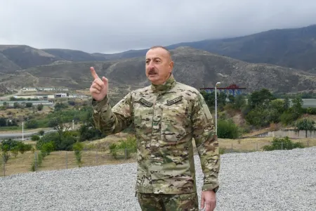 İlham Əliyev: "Bütün dünyaya göstərdik ki, biz - BÖYÜK XALQIQ"