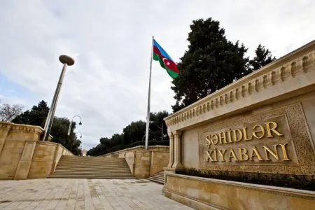 Bakıdakı Şəhidlər xiyabanında 32 naməlum şəhid məzarı AÇILDI