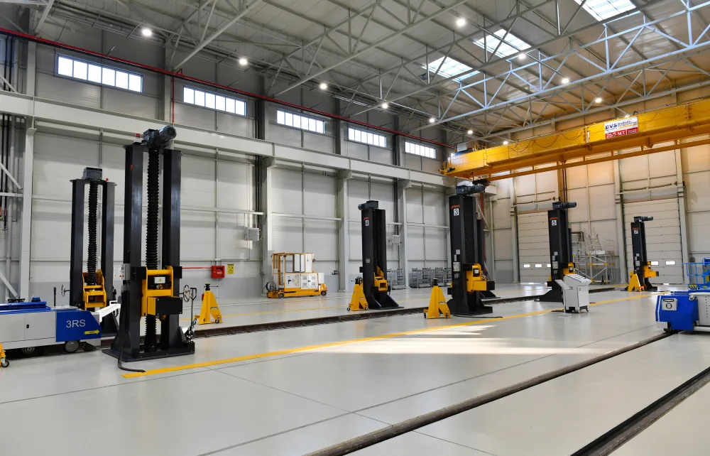 Prezident yeni Biləcəri lokomotiv deposunun açılışında - FOTOLAR