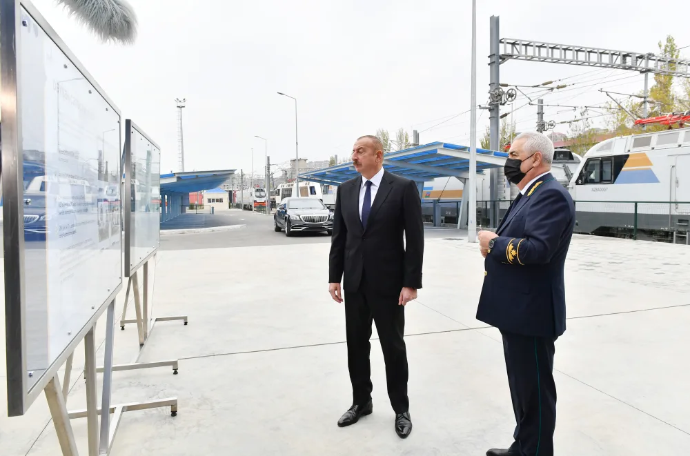 Prezident yeni Biləcəri lokomotiv deposunun açılışında - FOTOLAR