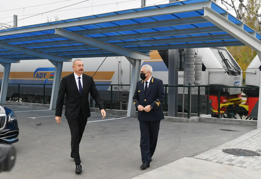 Prezident yeni Biləcəri lokomotiv deposunun açılışında - FOTOLAR