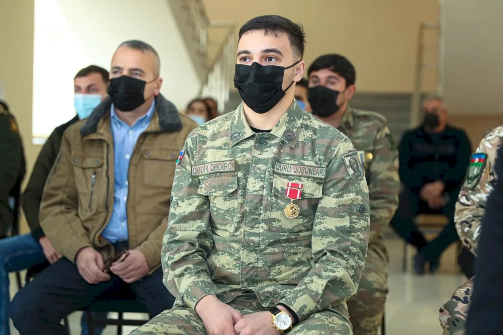 Şəhid ailələri və müharibə əlillərinə daha 50 mənzil verildi