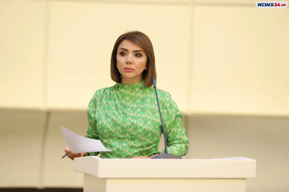 “Qadına şiddətə son" - Dəyirmi Masa - FOTOLAR