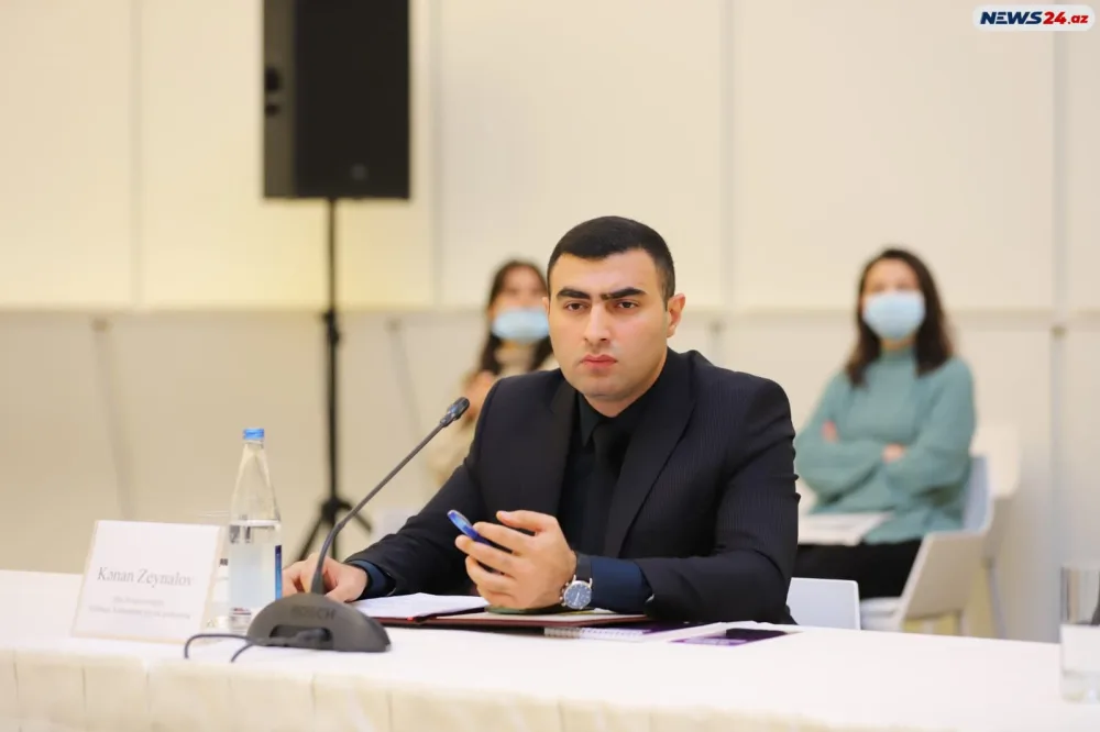 “Qadına şiddətə son" - Dəyirmi Masa - FOTOLAR