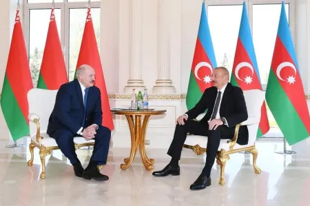 İlham Əliyevlə Aleksandr Lukaşenko arasında telefon danışığı olub