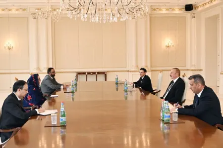 İlham Əliyev Pakistanın nazirini qəbul etdi