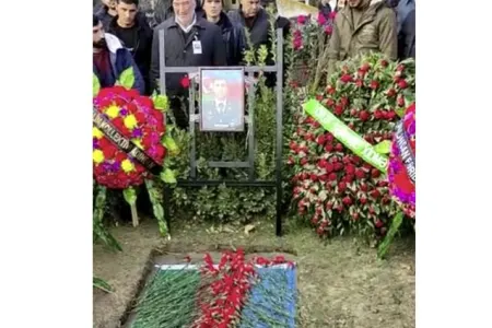 Beyləqan Şəhid sərhədçisini SON MƏNZİLƏ belə yola saldı - FOTO/VİDEO