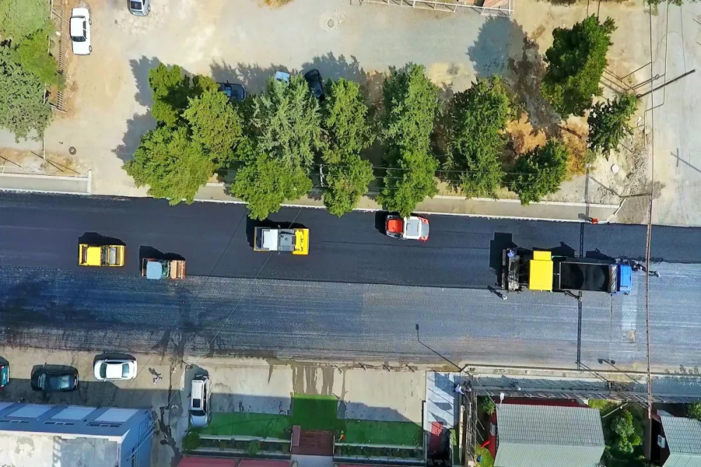 Bakıxanov qəsəbəsində küçə təmir edilir - VİDEO/FOTO
