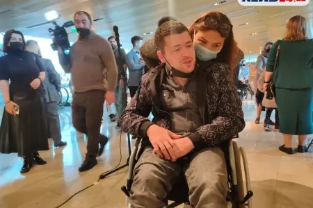 Qənirə Paşayeva: “Əngəl insanların cismində yox, - DÜŞÜNCƏSİNDƏDİR” - FOTO