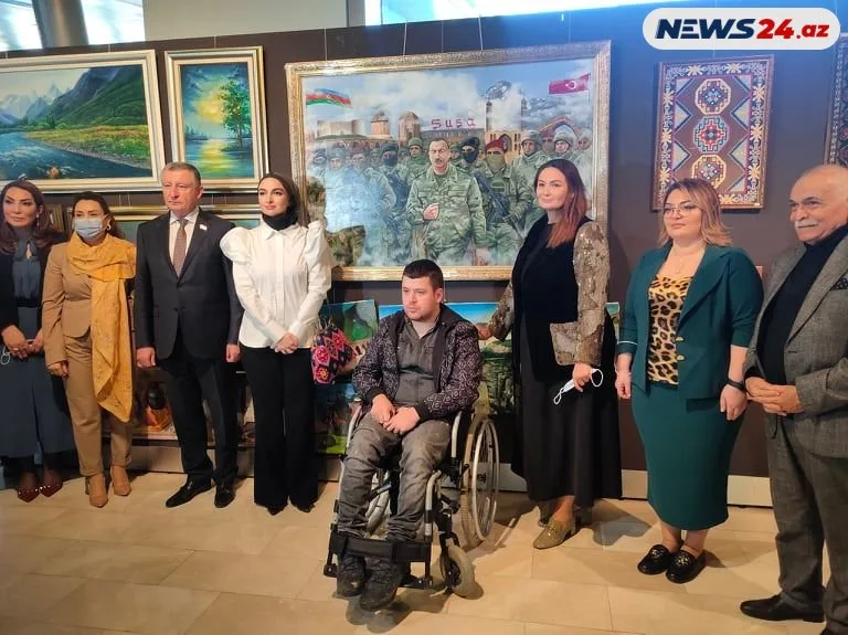 Qənirə Paşayeva: “Əngəl insanların cismində yox, - DÜŞÜNCƏSİNDƏDİR” - FOTO