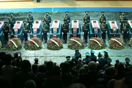 Helikopter qəzasında şəhid olanların ailəsinə 11 min manat veriləcək