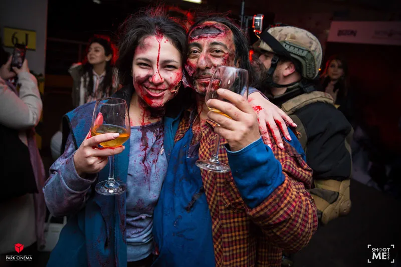 "Park Cinema"da möhtəşəm şou: - zombilər parkinqdə - VİDEO/FOTO