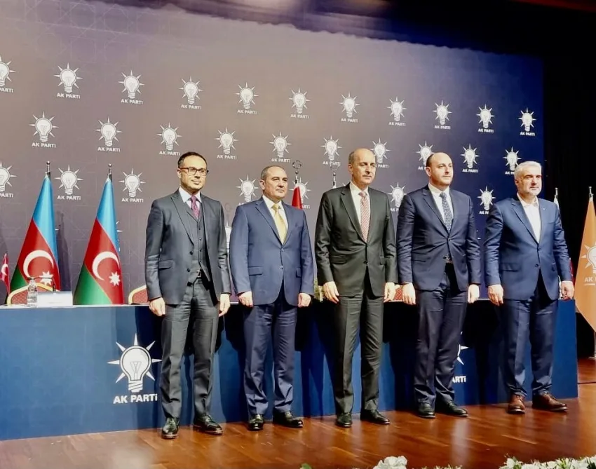 YAP və AK Parti sədrlərinin müavinləri İstanbulda birgə mətbuat konfransı keçiriblər- - FOTO