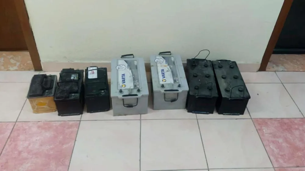 Bakıda akkumlyator oğruları tutuldu - VİDEO/FOTO