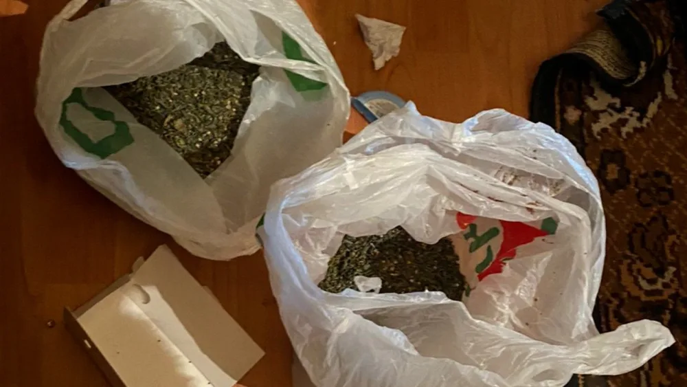 Bakıda narkotik alverçisindən 3 kq heroin götürüldü - Foto/Video