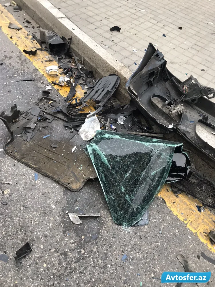 Bakıda ağır yol qəzası baş verib, - xəsarət alan var - VİDEO/FOTO - YENİLƏNİB
