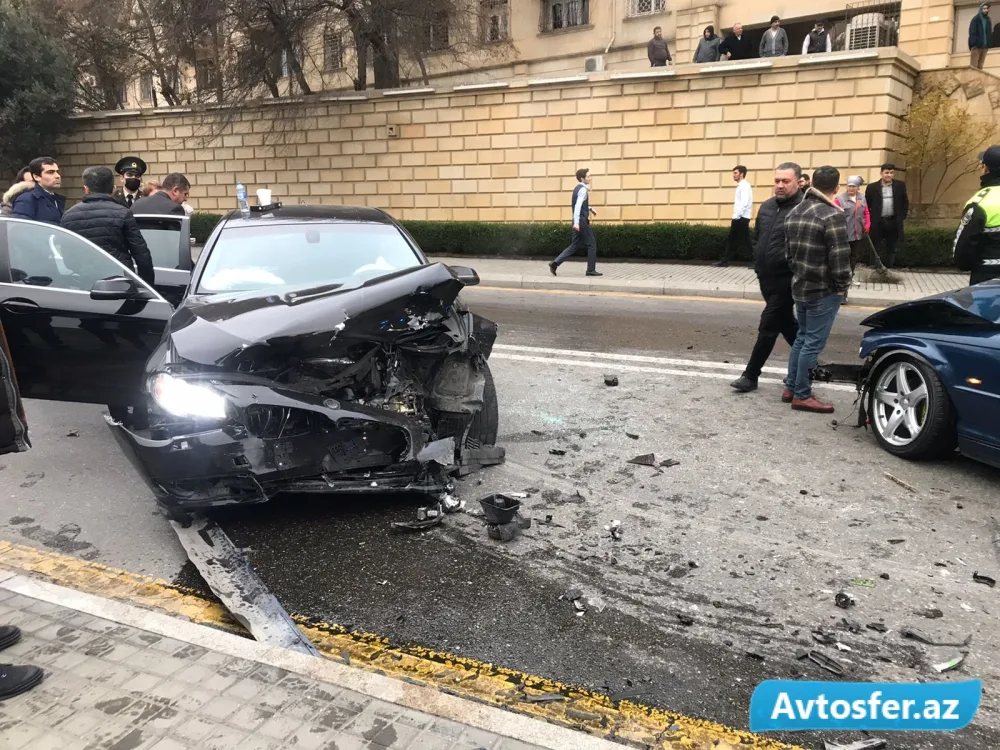 Bakıda ağır yol qəzası baş verib, - xəsarət alan var - VİDEO/FOTO - YENİLƏNİB