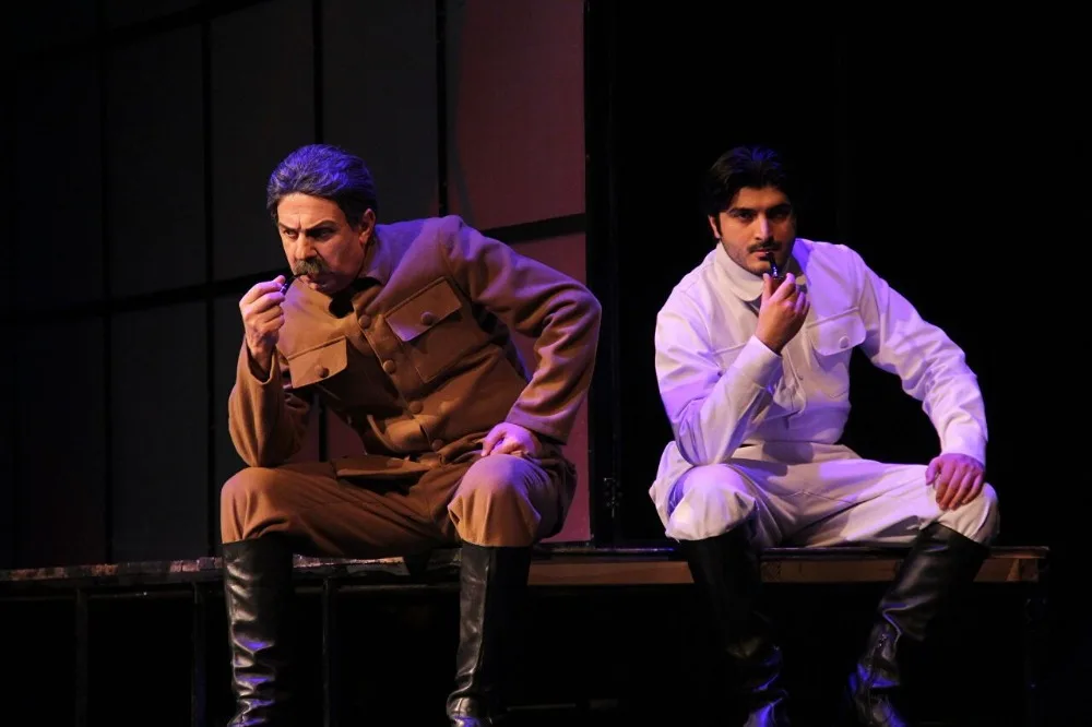 Xalq yazıçısı Elçinin “Stalin” pyesinin premyerası keçirildi - FOTOLAR