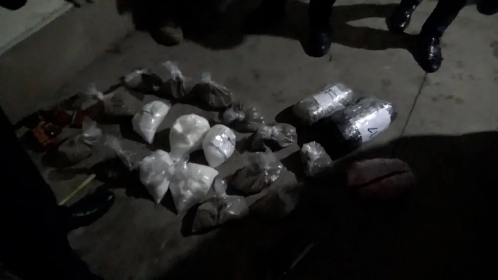 Polis əməliyyat keçirib, 20 nəfər saxlanıldı - VİDEO/FOTO