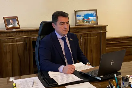 Milli Məclisin Hüquq siyasəti və dövlət quruculuğu komitəsinin iclası keçirildi