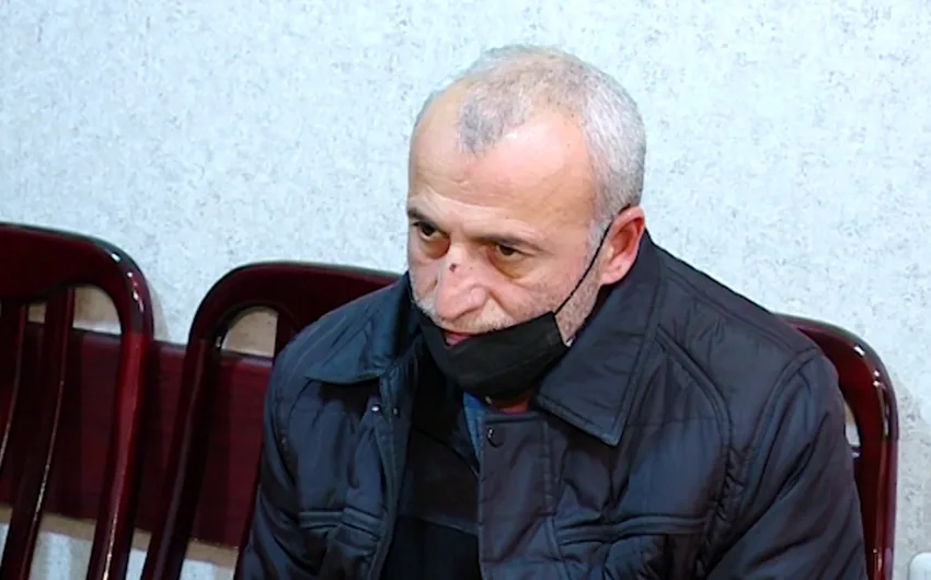 Univermaqdan qızıl, evlərdən pul oğurlayan şəxslər saxlanıldı