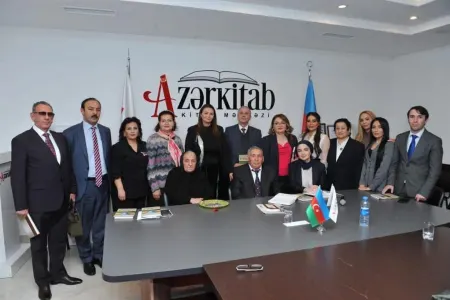 Milli Qəhrəman Polad Həşimova ithaf edilən kitab təqdim olundu