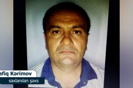 Bankdan çıxan şəxsi izləyərək başından yaraladı - Video