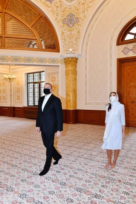 Prezident və birinci xanım “Xanım Fatimeyi Zəhra” məscidində - FOTOLAR